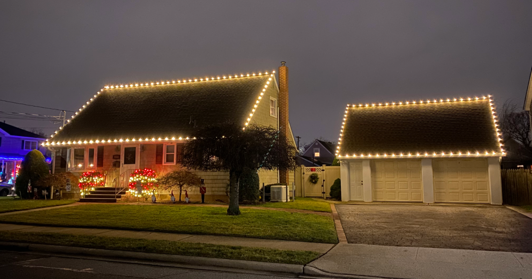 Matthews Holiday Lighting